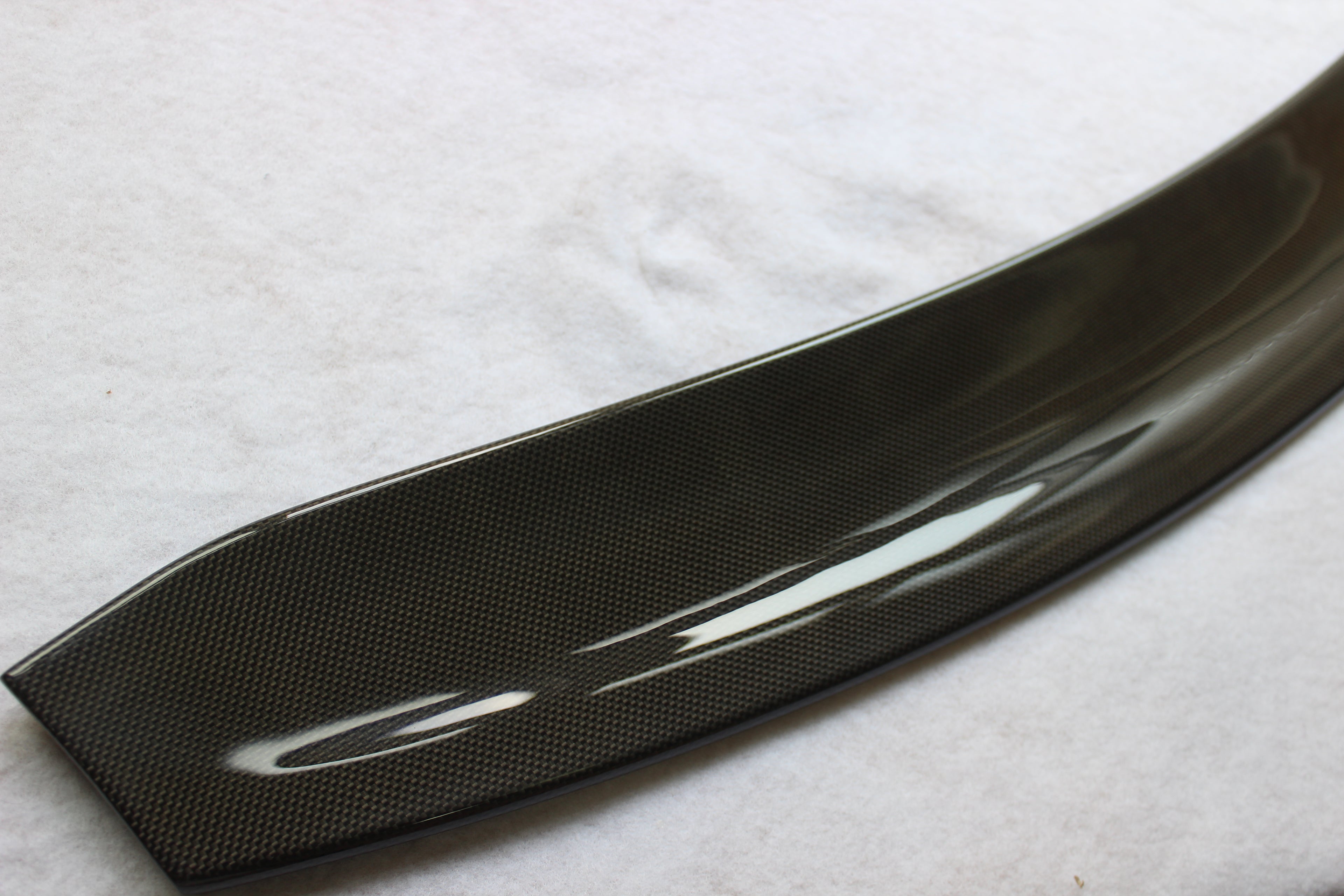 981 carbon rear spoiler (Factory version none duck tail)