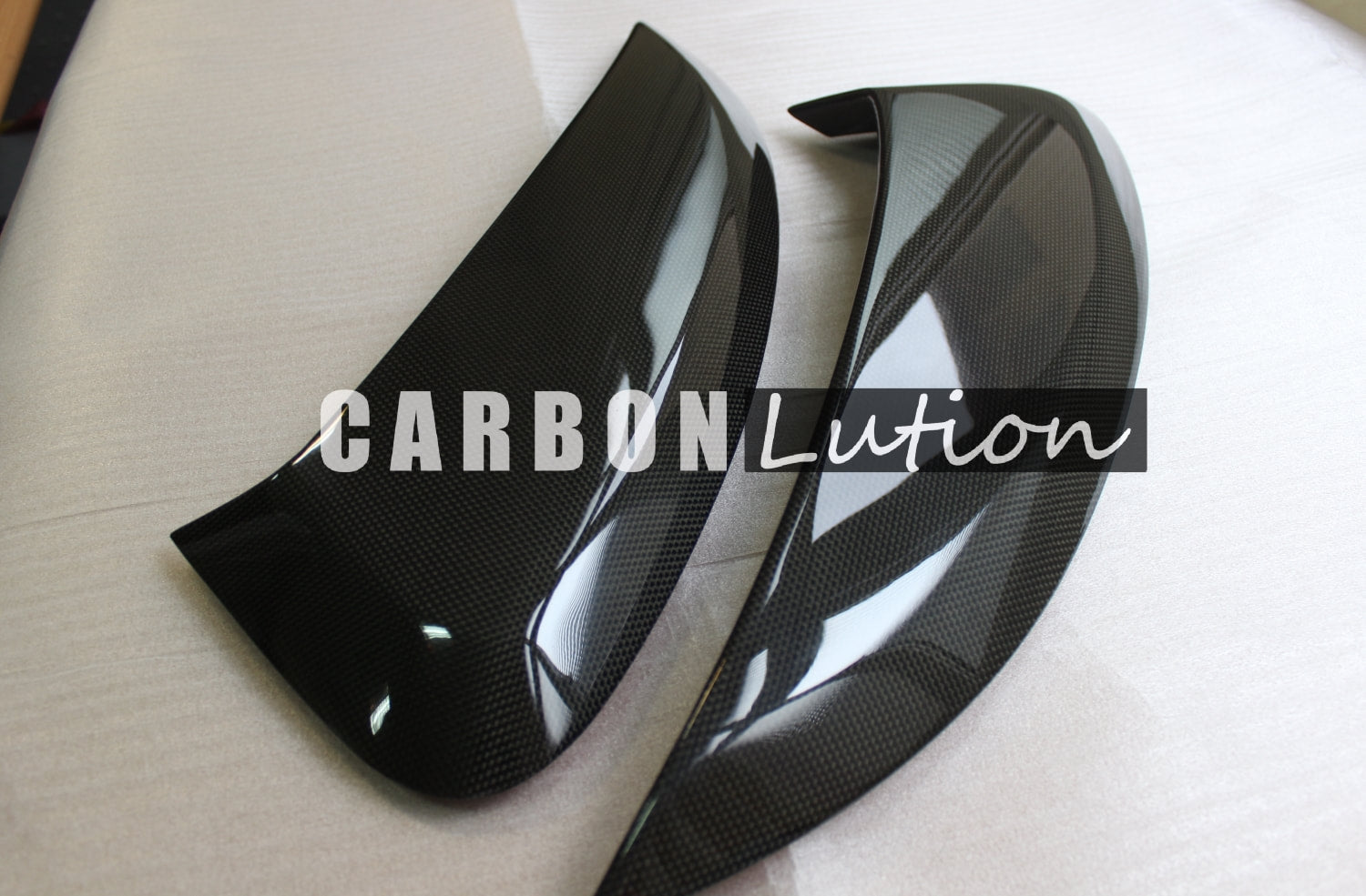 981 Carbon fiber side scoop intake