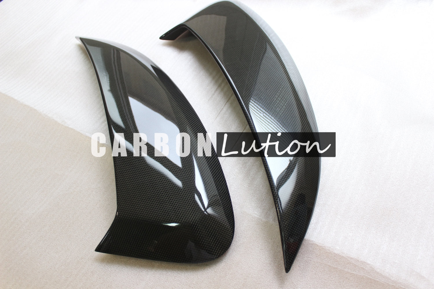 981 Carbon fiber side scoop intake