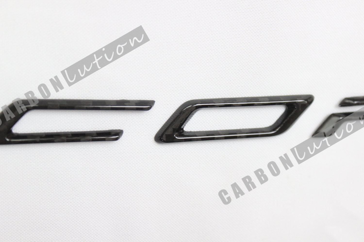 Corvette C8 carbon fiber emblem badges