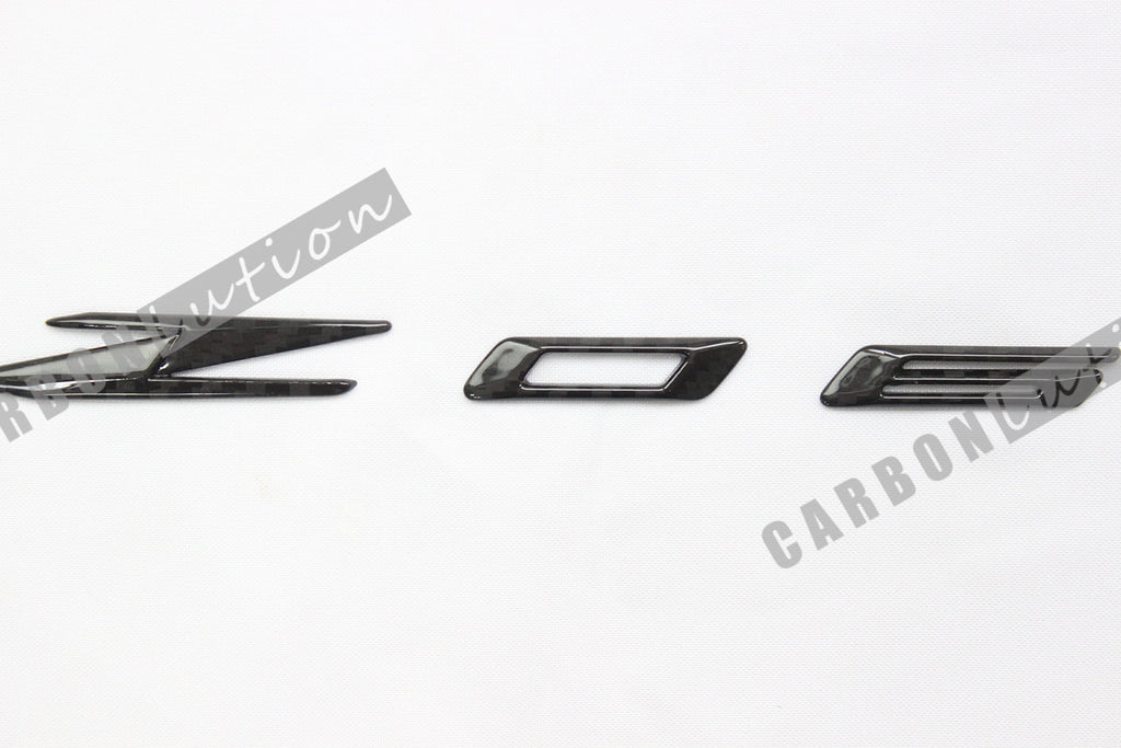 Corvette C8 Z06 carbon emblem