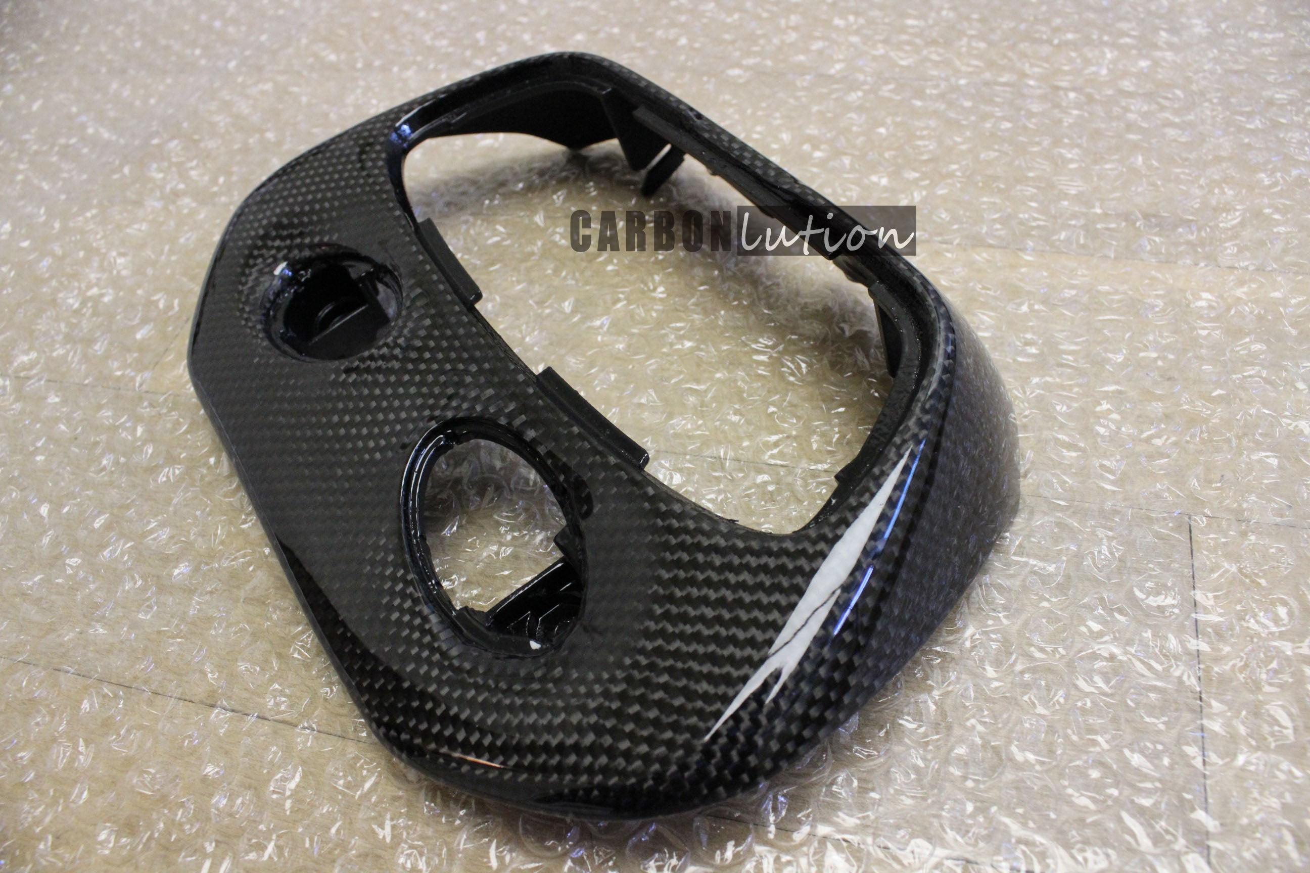 997 carbon fiber dome light trim (coupe without sunroof)