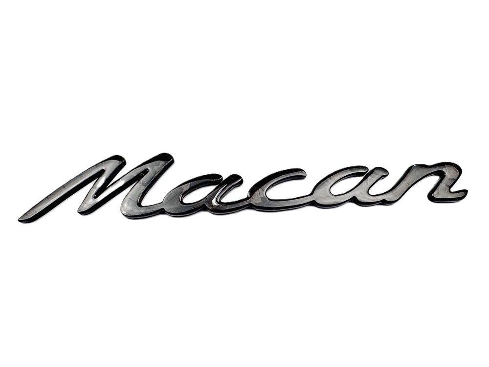 "Macan" Carbon badge