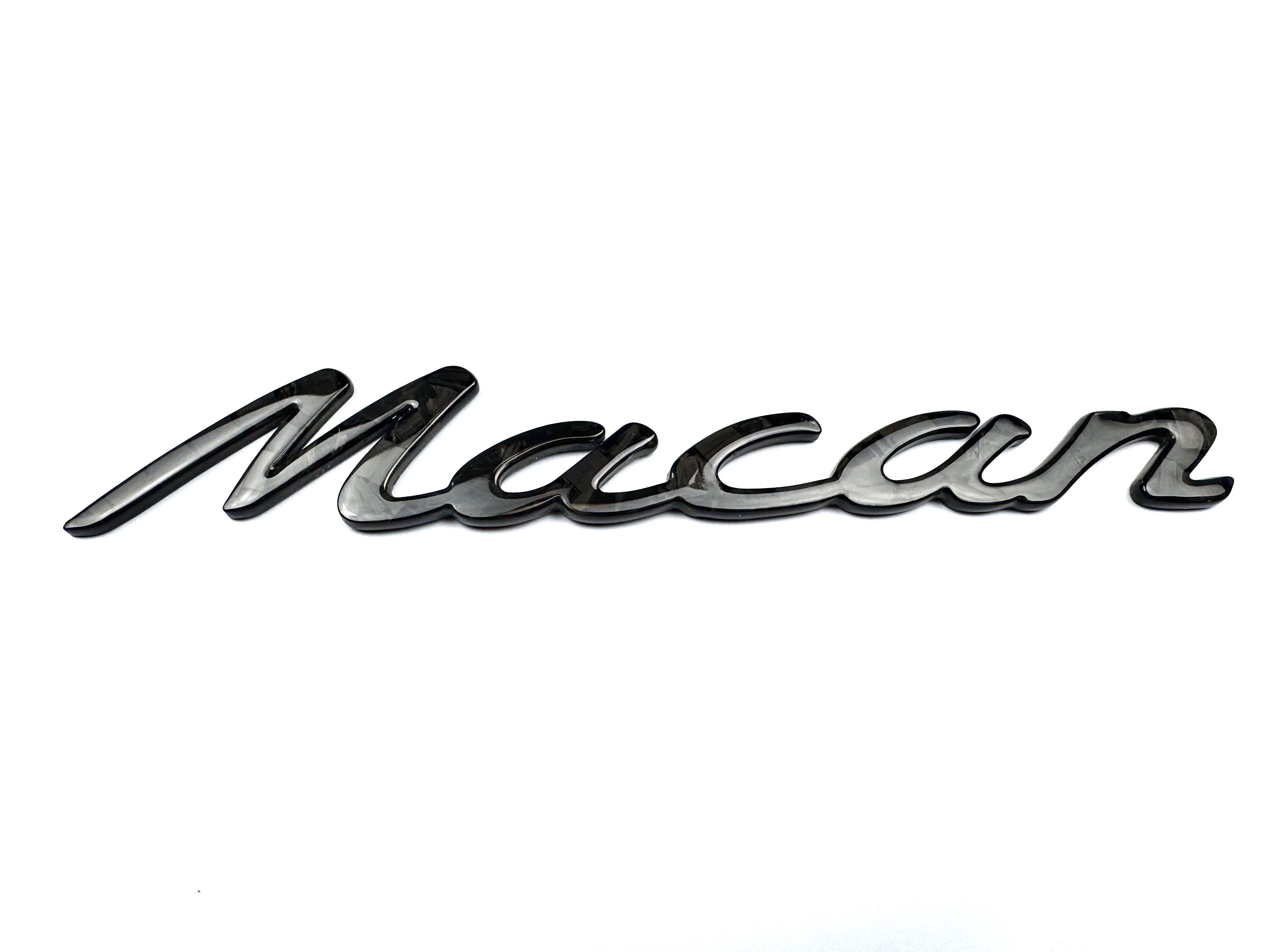 "Macan" Carbon badge