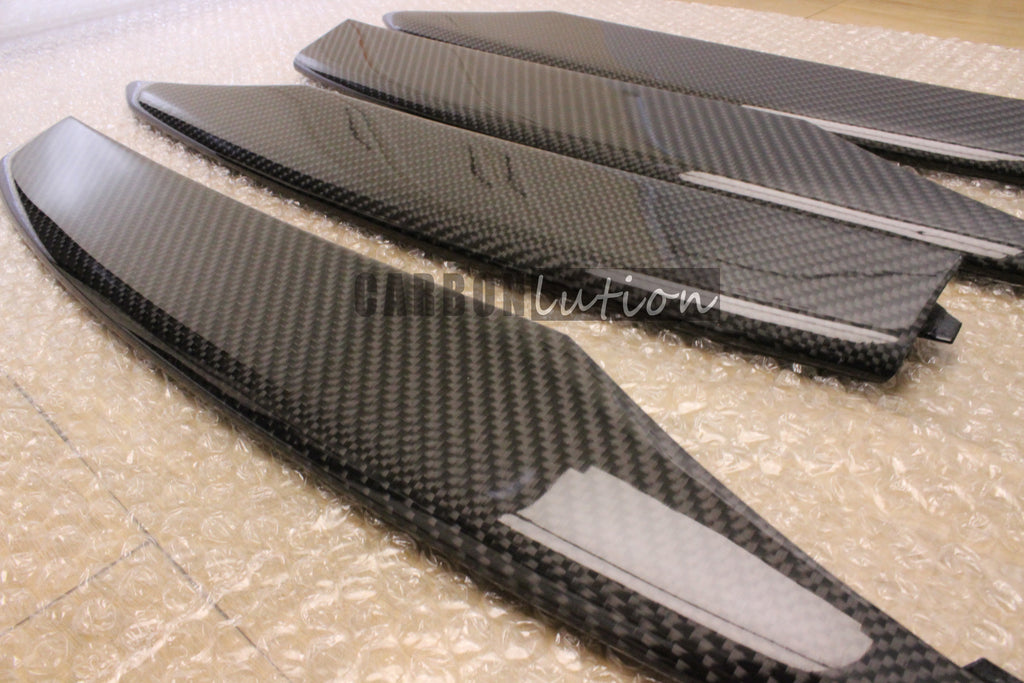 Audi R8 carbon fiber rear grill (V10)
