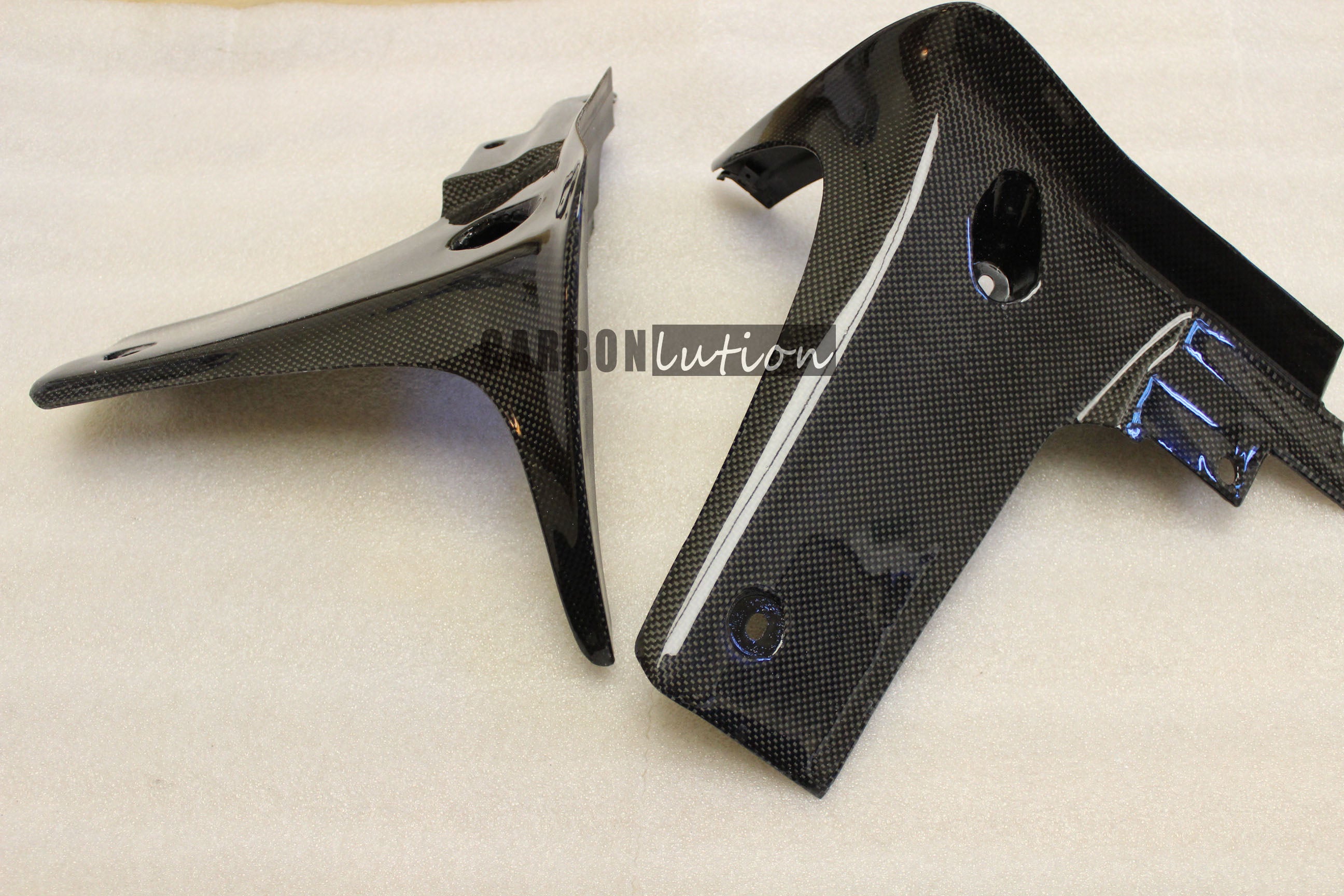 Carbon fiber mud guard