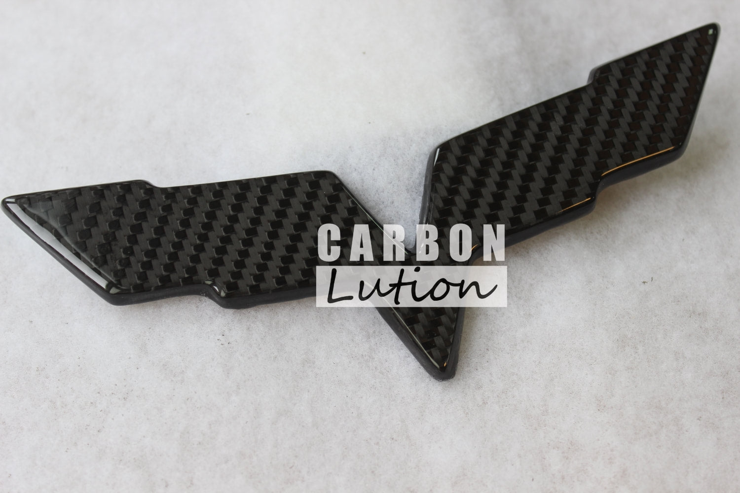 Corvette C6 carbon fiber emblem