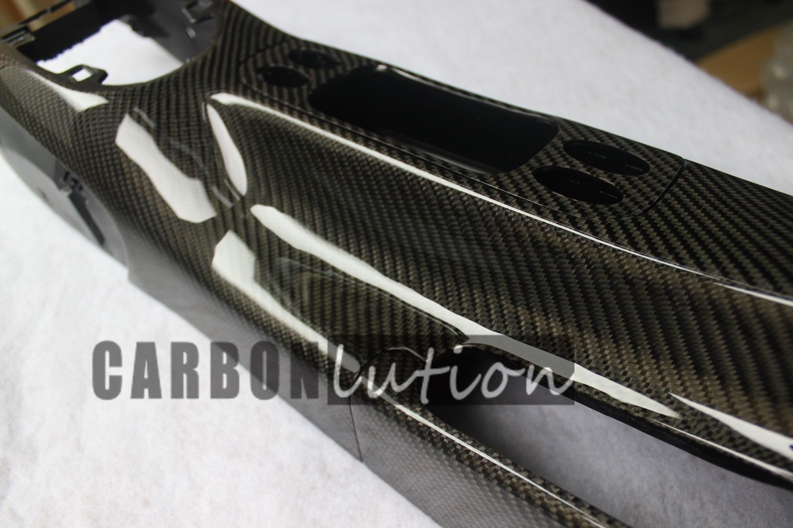 Carbon fiber center console for Porsche 996 Turbo Carerra GT2 Boxster 986