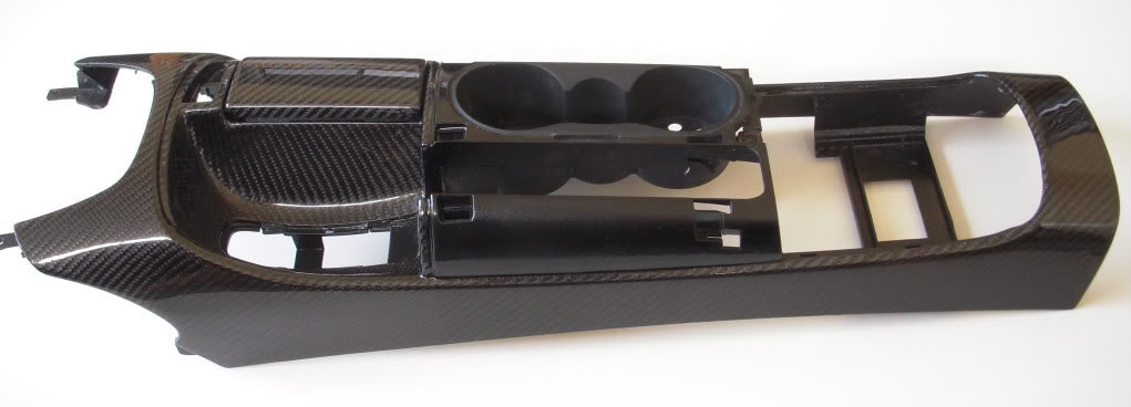 Audi R8 carbon fiber center console