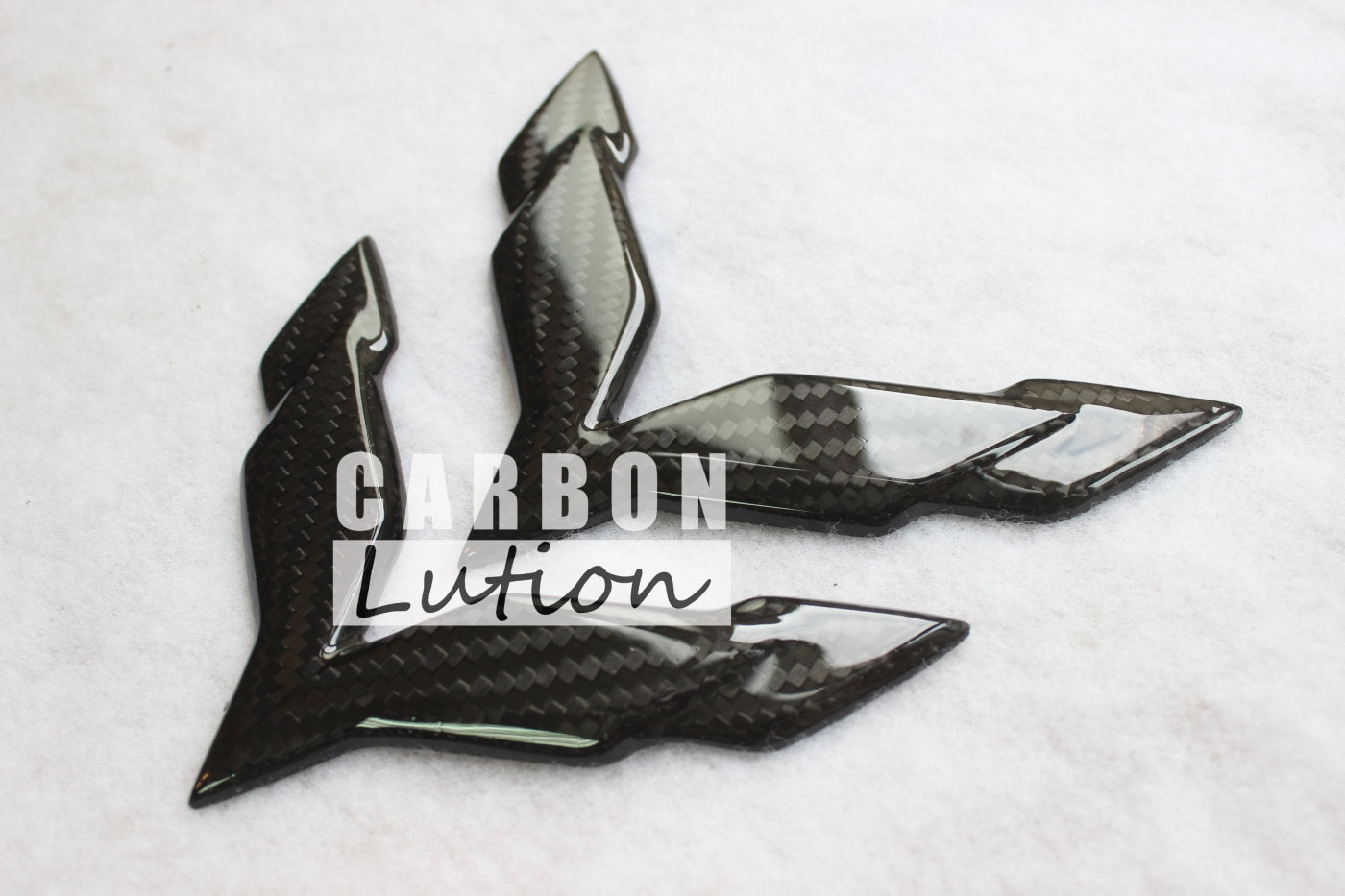 Carbon fiber emblem for Corvette Stingray C7 Z06